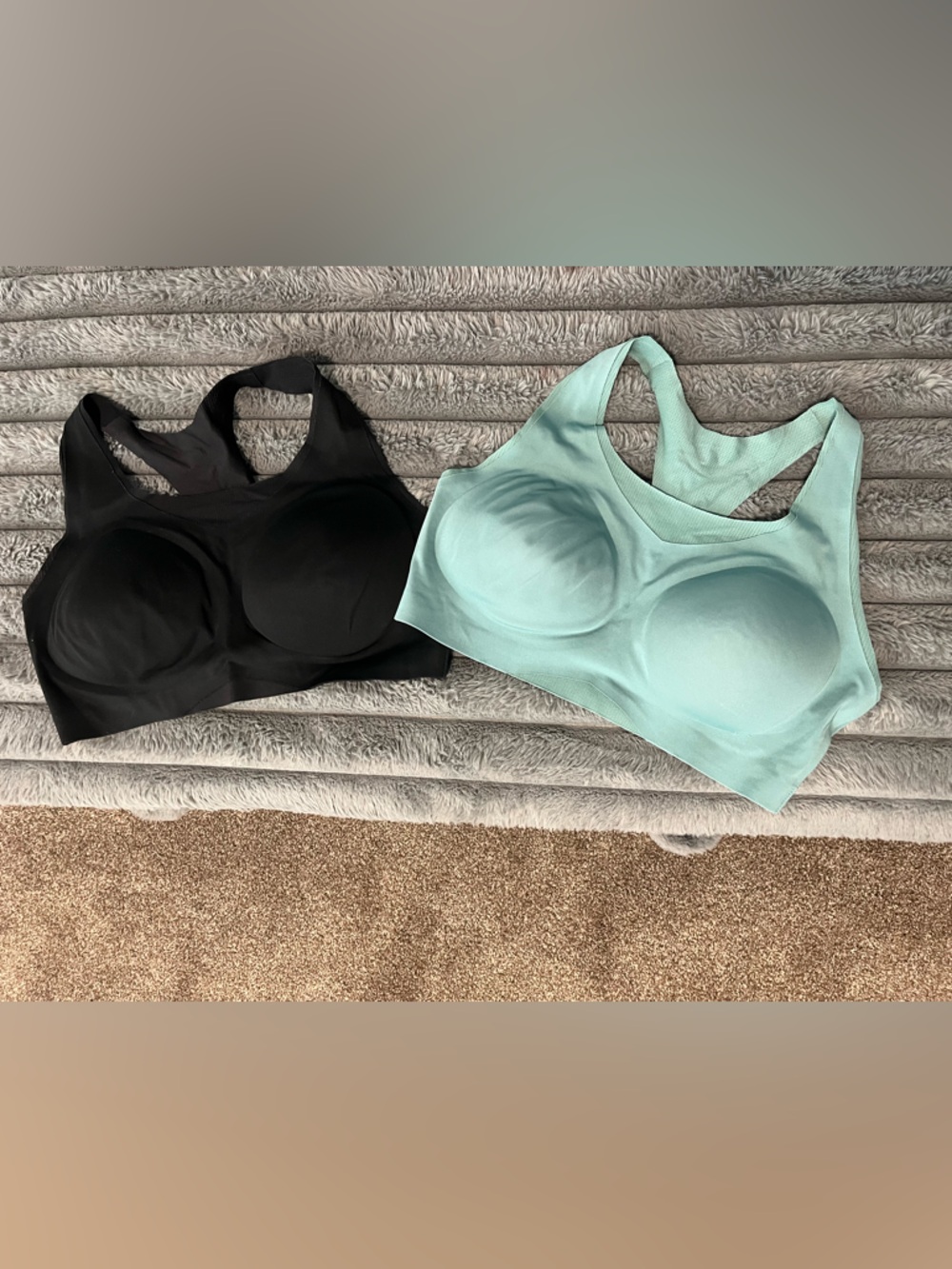 Soma Scoop-Back Sports Bras - Black & Mint